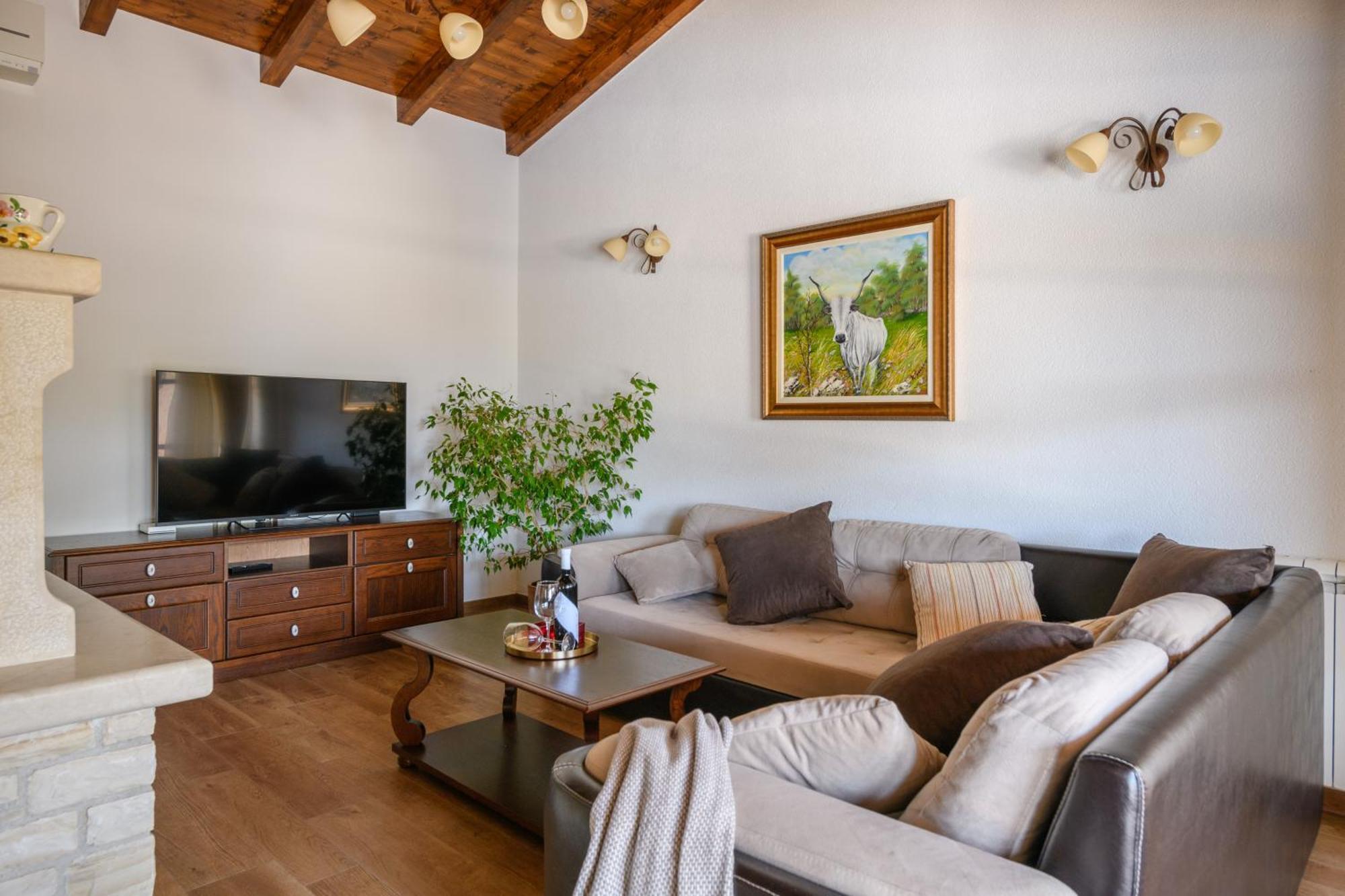 Villa Gina Valtura Екстер'єр фото