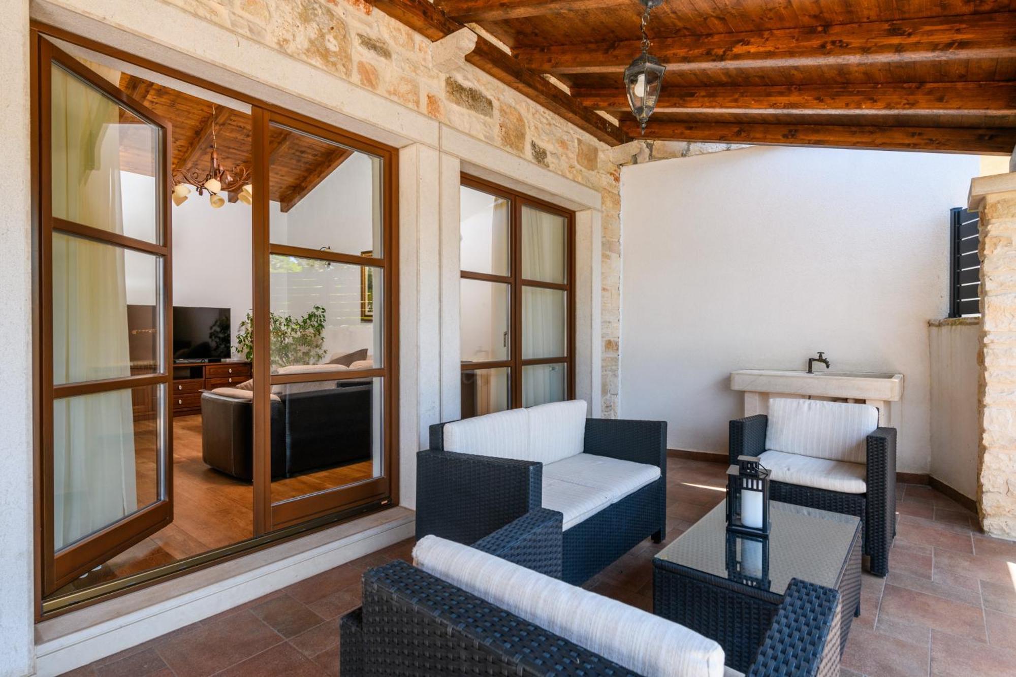 Villa Gina Valtura Екстер'єр фото