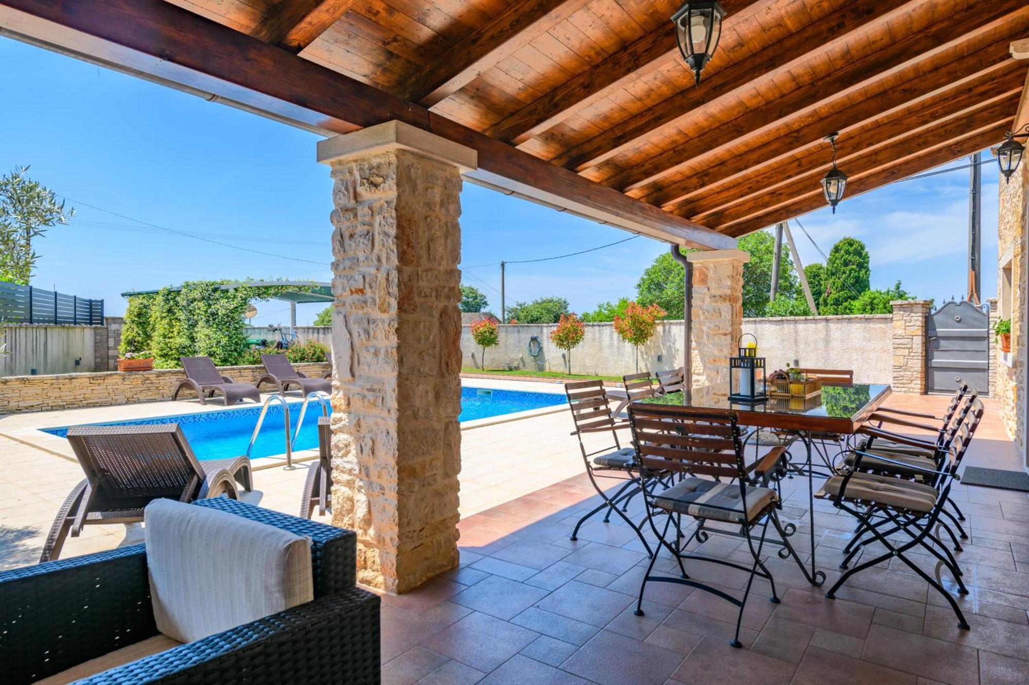 Villa Gina Valtura Екстер'єр фото