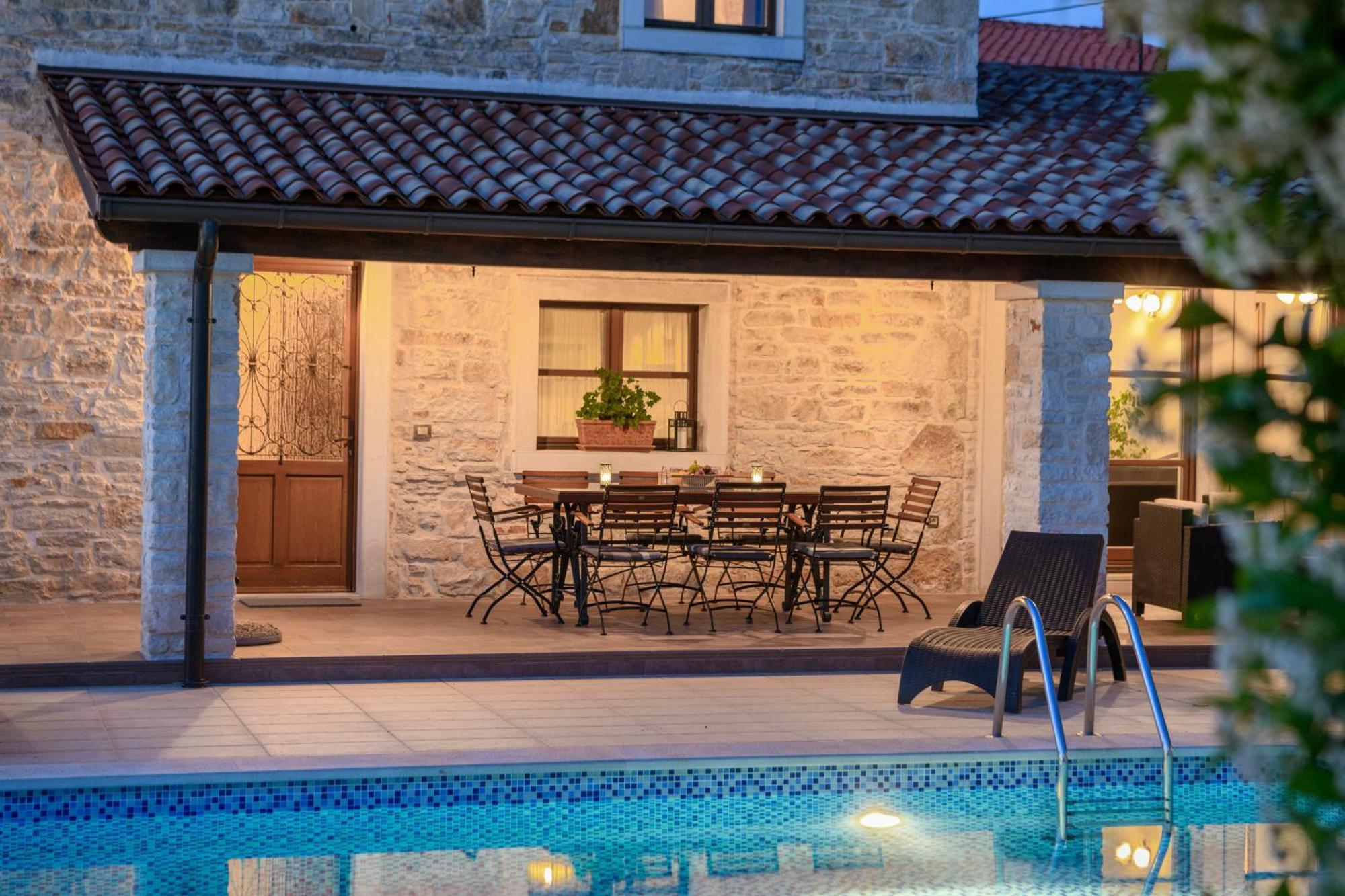 Villa Gina Valtura Екстер'єр фото